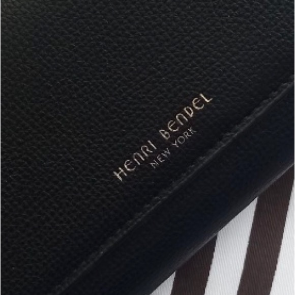 Henri Bendel Uptown Out and
About Wallet - Picture 5 of 5